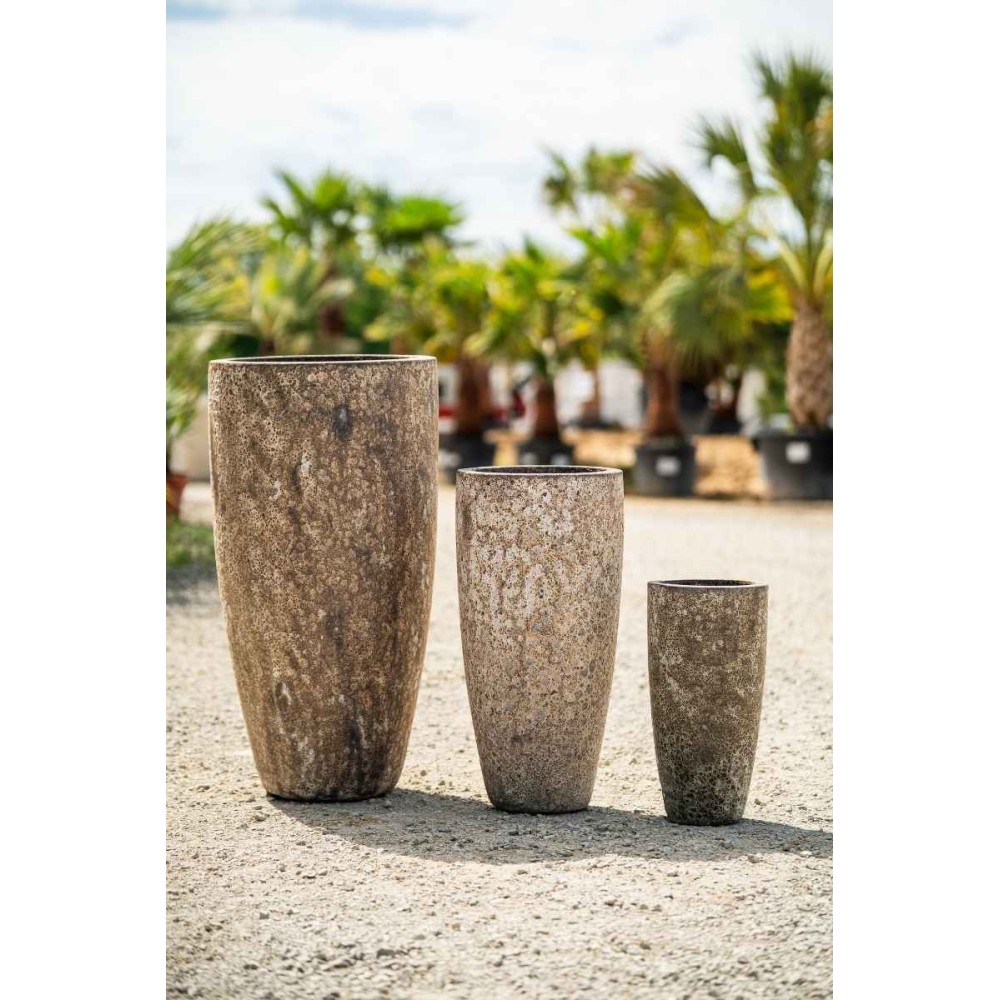 Pots en grès antique sable